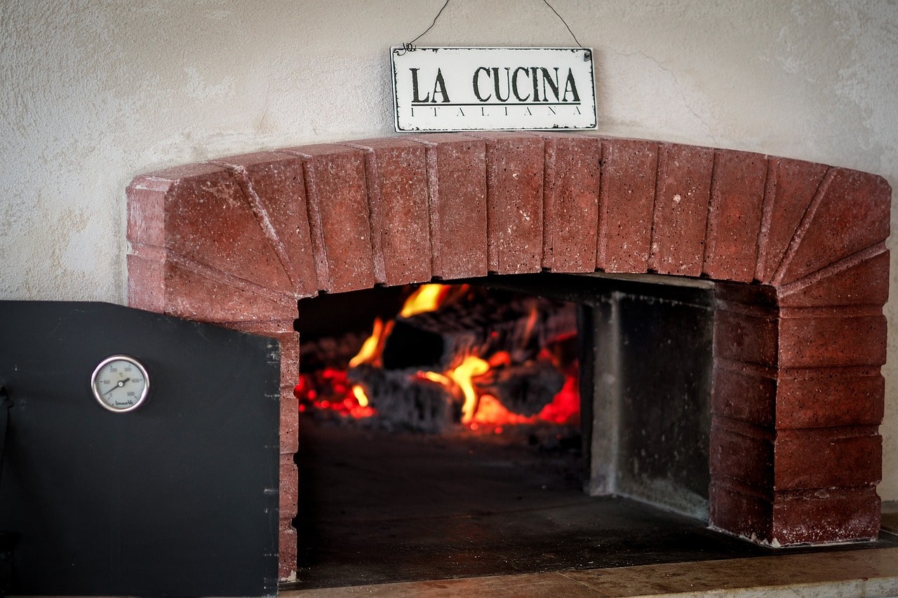 High-Quality Pizza Ovens and Grills Available in Garland, TX Premium Pizza Ovens and Grills in Garland, Texas
